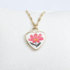 Collar Dije Esmaltado Corazón Flor
