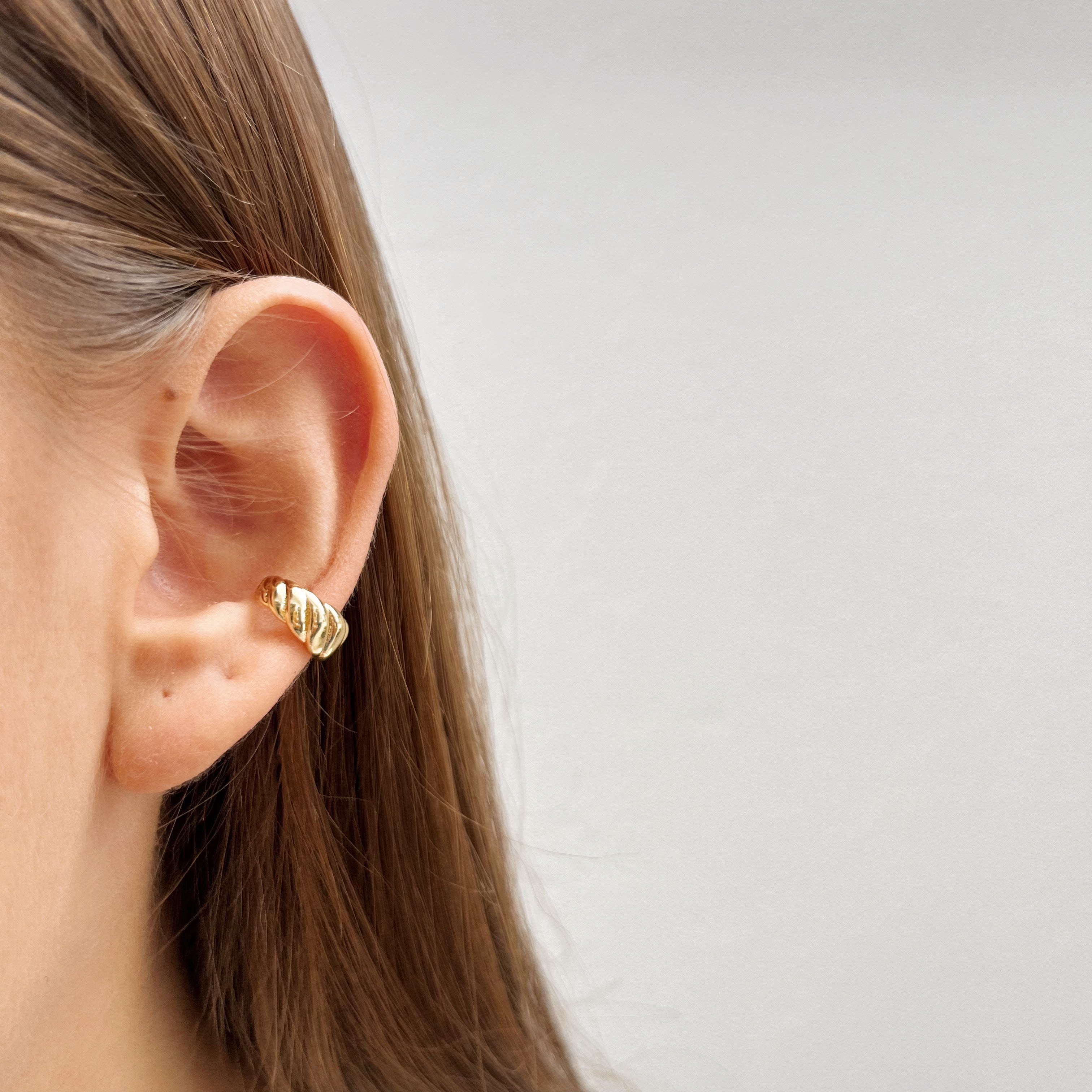 Earcuff Croissant Dorado