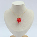 Collar Fresa con Perlitas