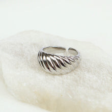 Cargar imagen en el visor de la galería, Anillo Cassie
