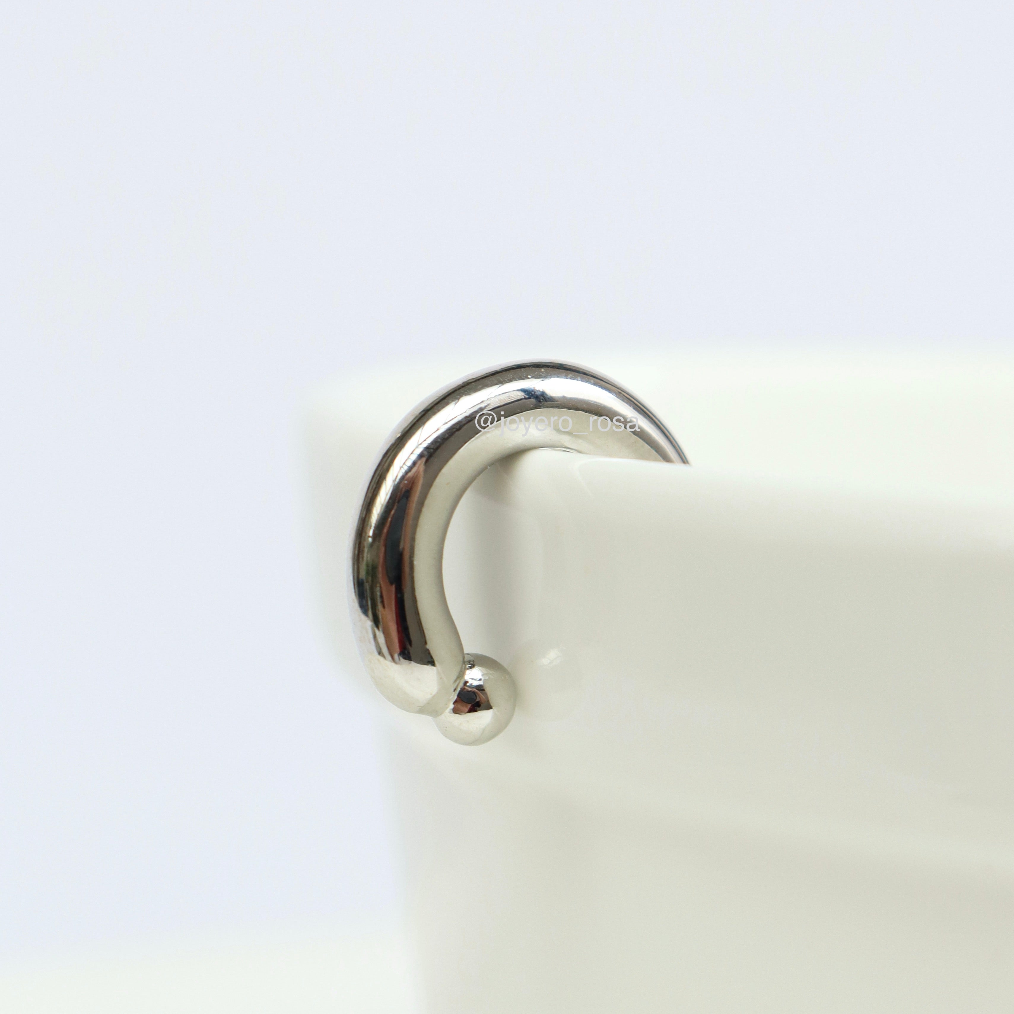 Earcuff Básico Plateado