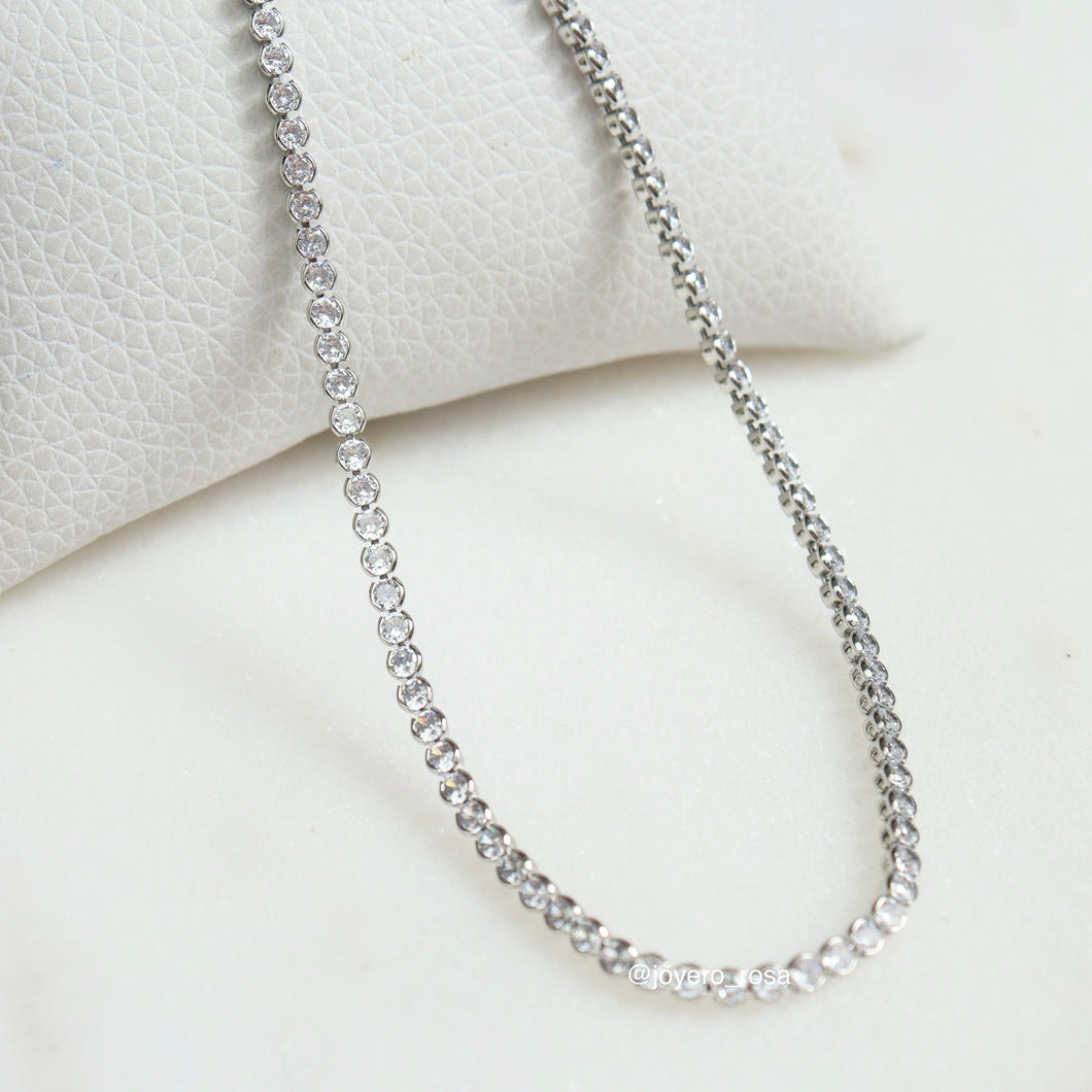 Collar Bezel