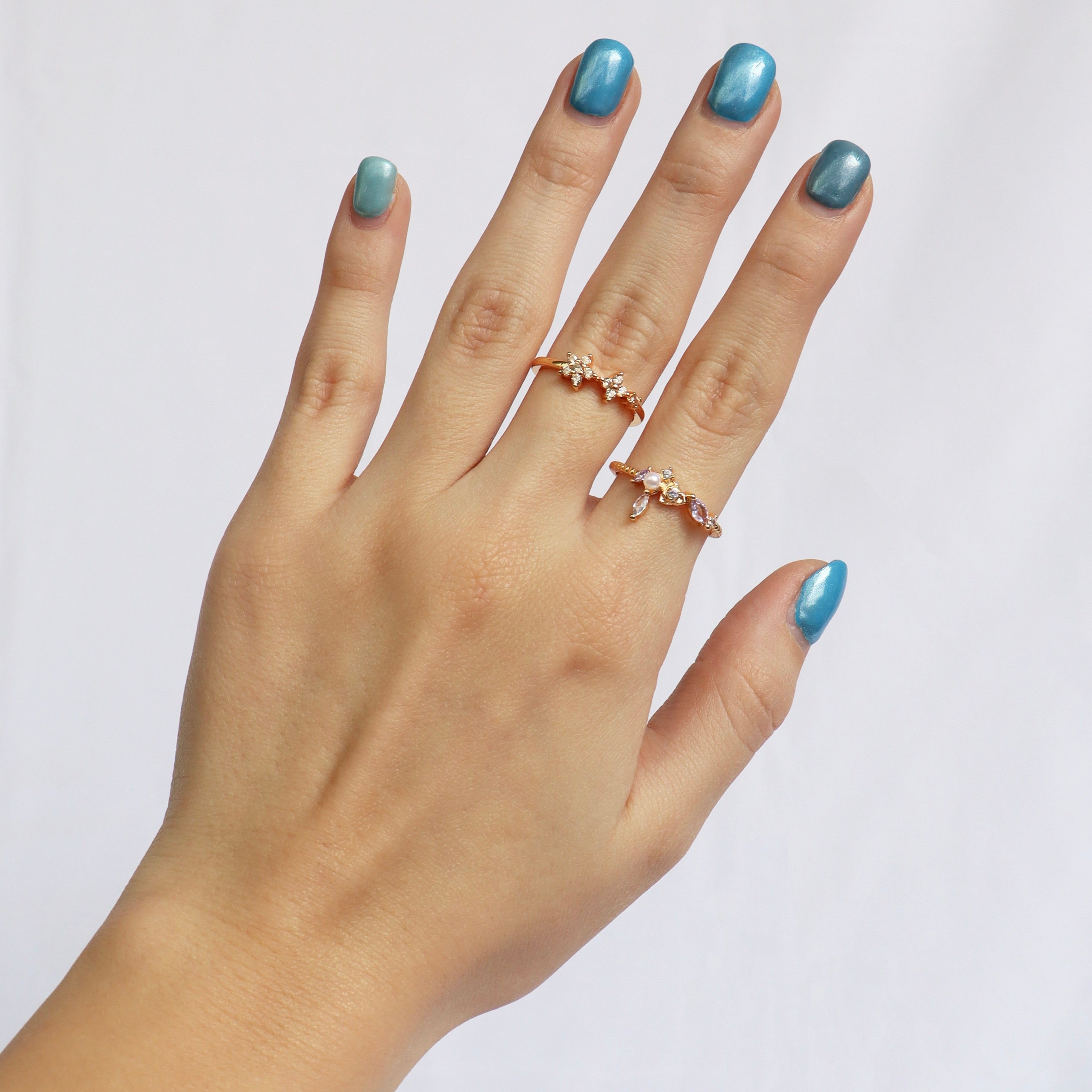 Anillo Ajustable Flores Cristales
