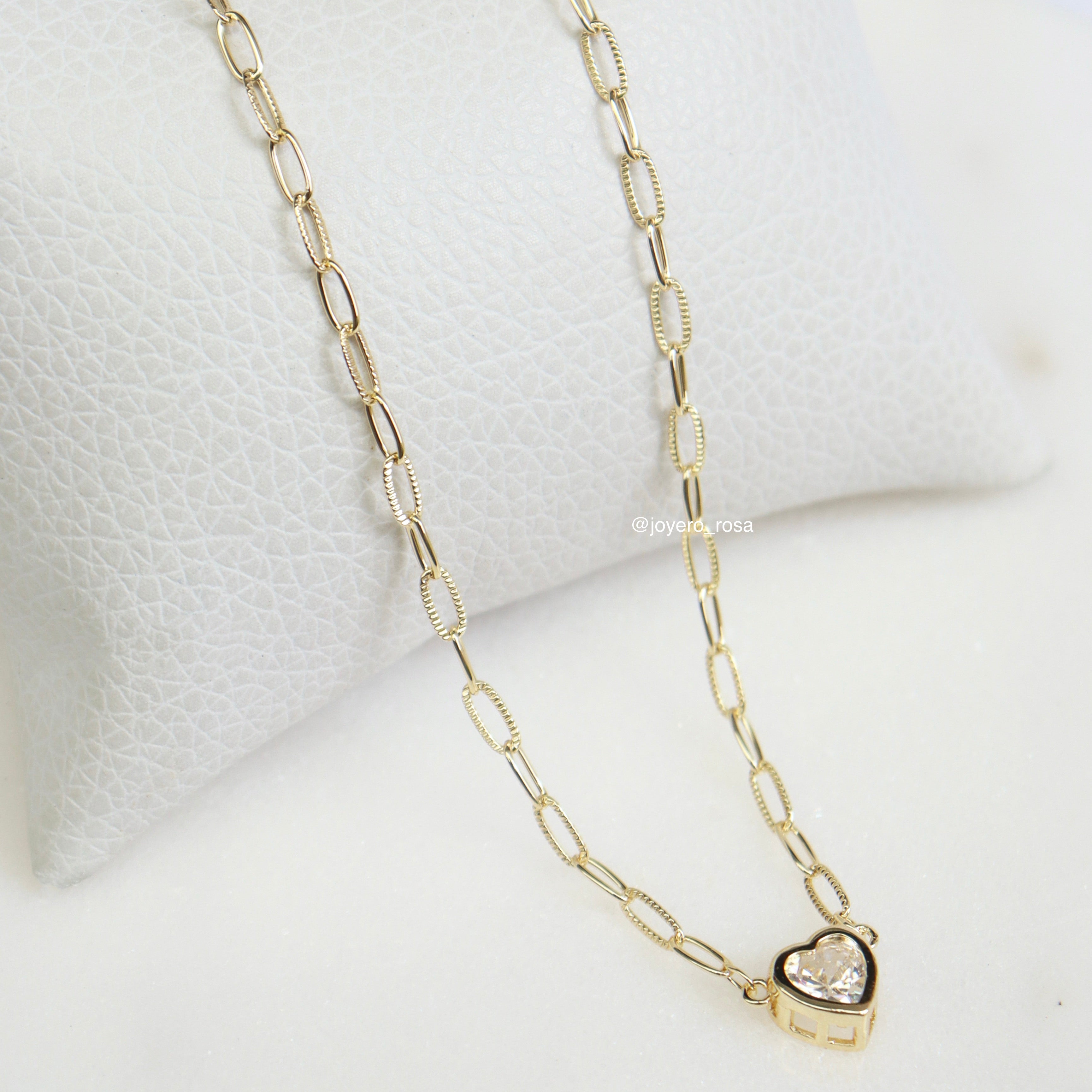 Collar Eslabones Corazón Clear
