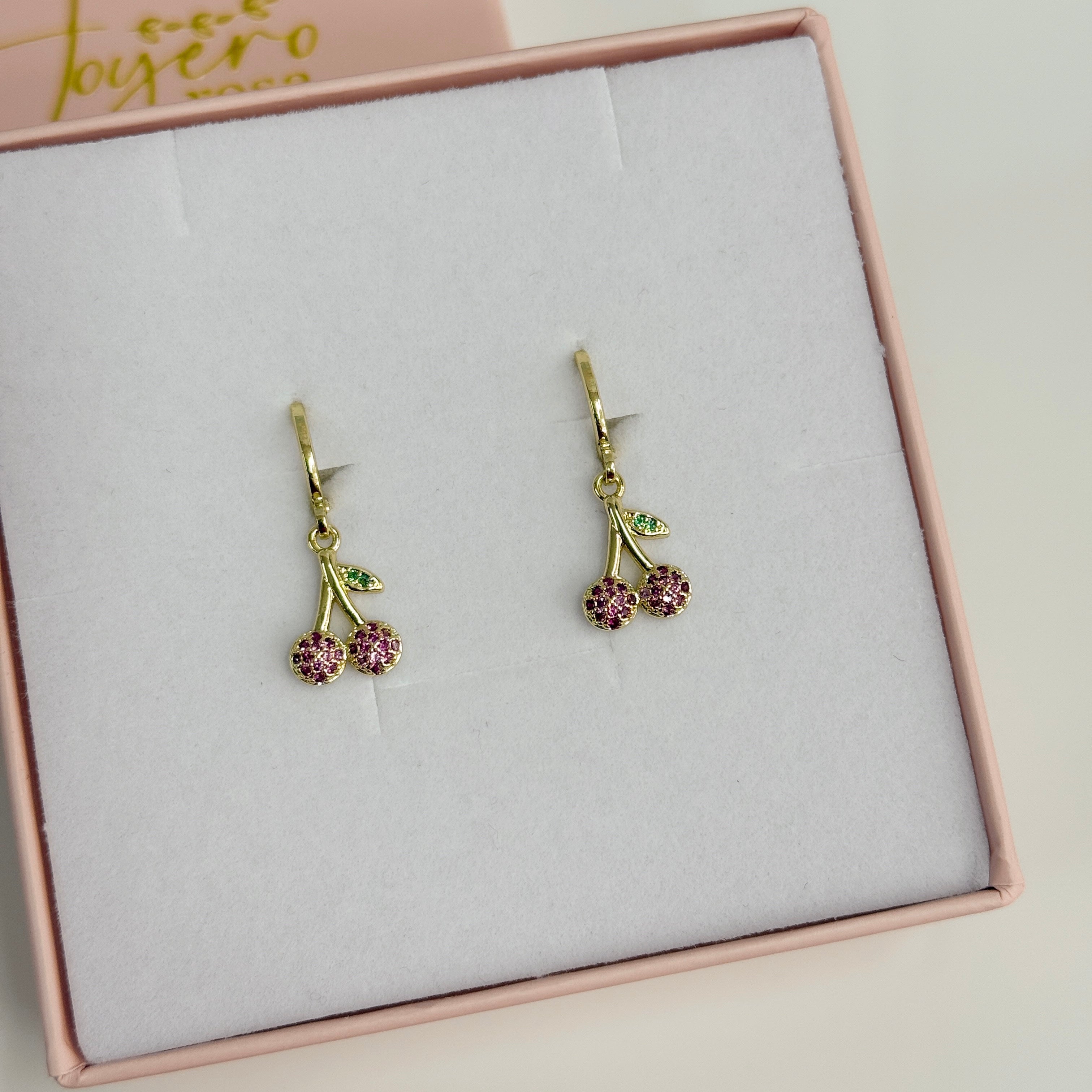 Dangles Cereza